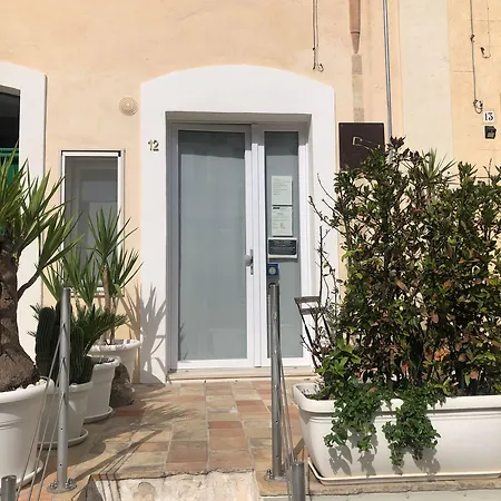 Bed & Breakfast Recinto Antico Sweet 4*